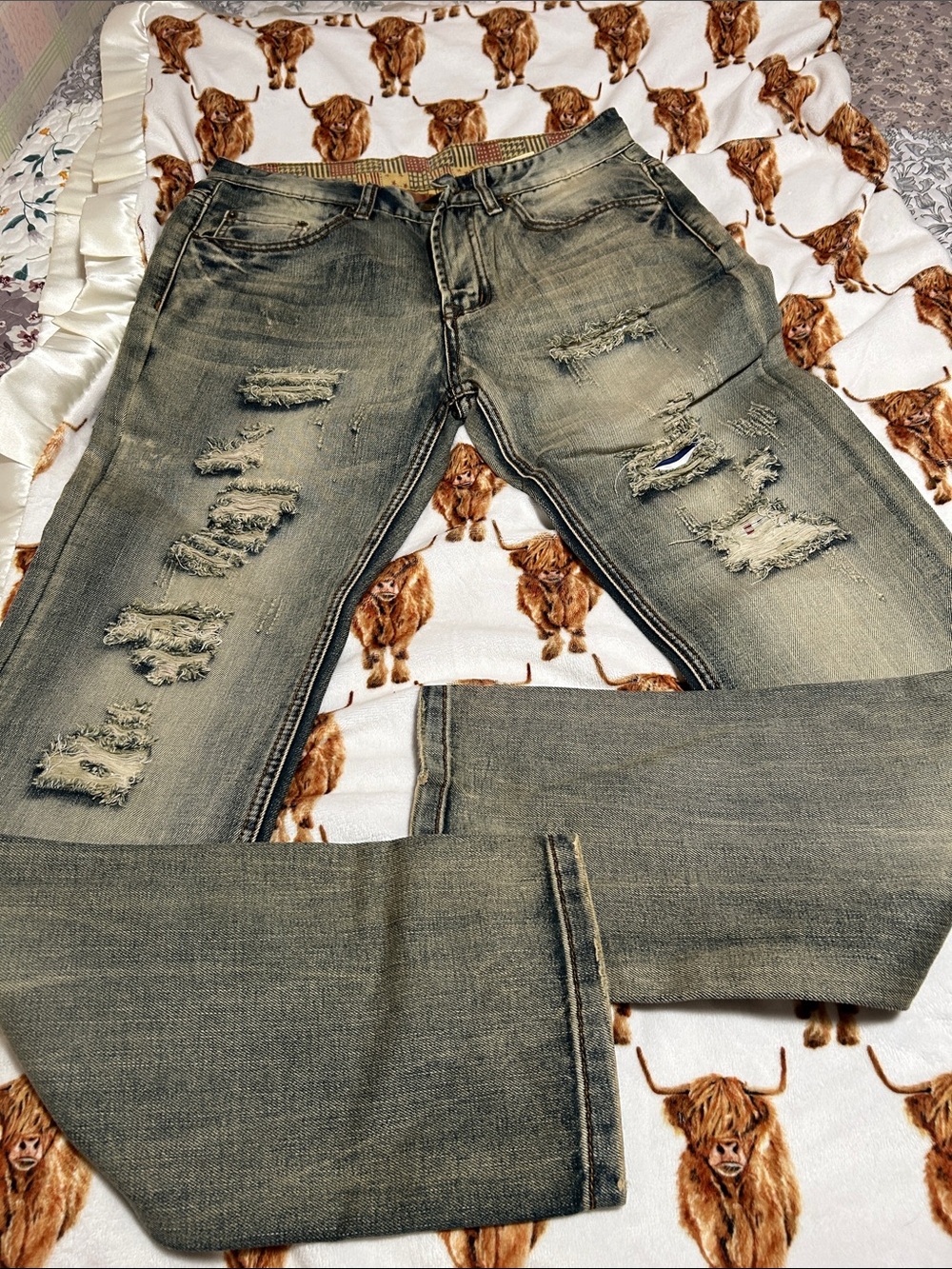 Soso Jeans distressed look very rare deluxe western look